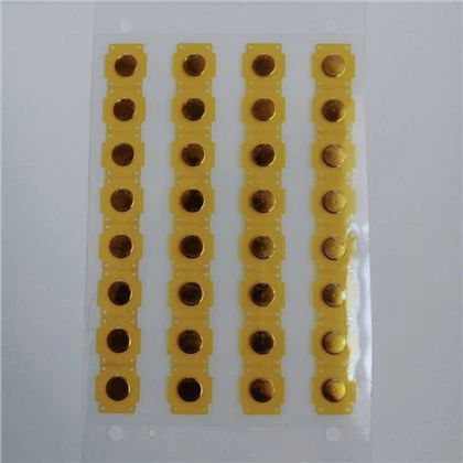 Sloj kovinske kupole za zvonec