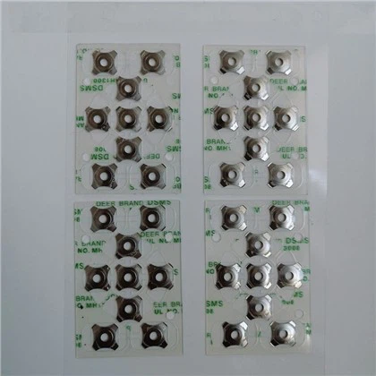 Niz industrijskih kovinskih kupol