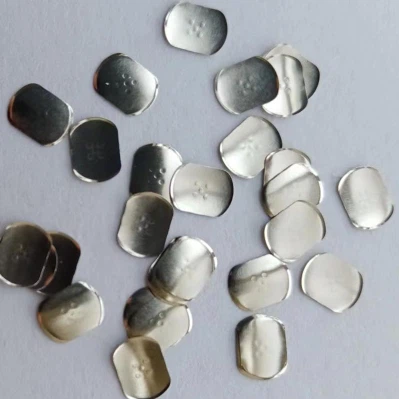 Okrogla-okrogla kovinska kupola